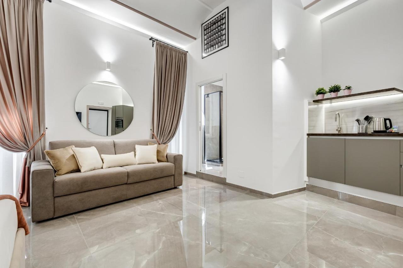 Unoseitre - Luxury Apartment & Suite Ρώμη Εξωτερικό φωτογραφία
