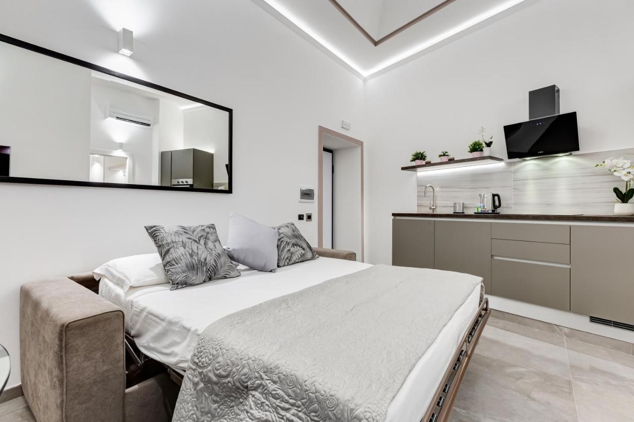 Unoseitre - Luxury Apartment & Suite Ρώμη Εξωτερικό φωτογραφία