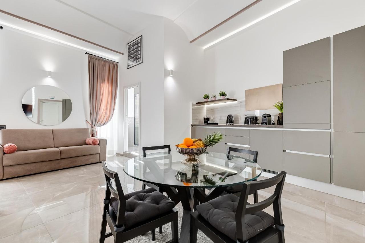 Unoseitre - Luxury Apartment & Suite Ρώμη Εξωτερικό φωτογραφία